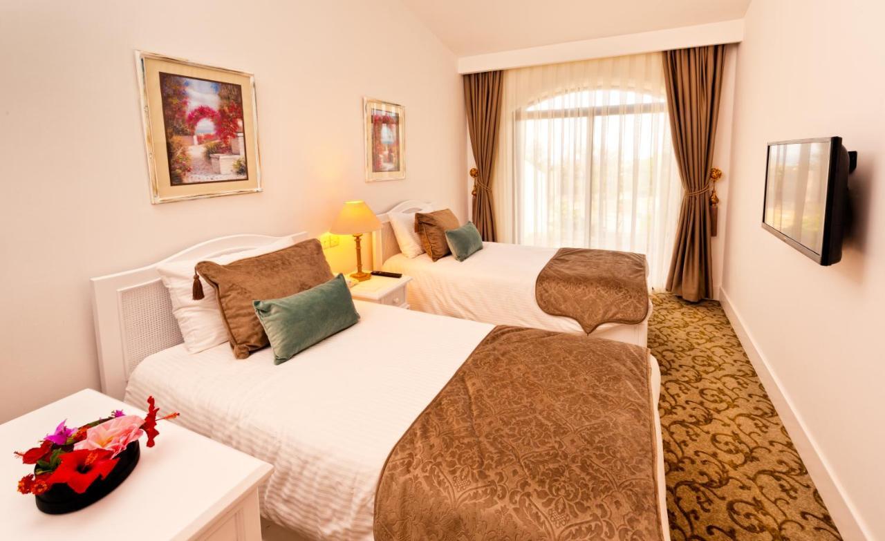 The Olive Tree Hotel Agios Epiktitos Ngoại thất bức ảnh